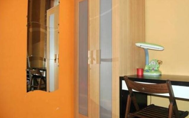 Honey Hostel