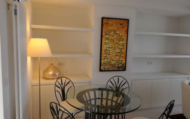 Pvh Charming Flats Horejsi Nabrezi