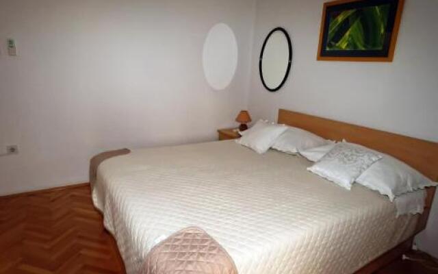 Apartments Milena