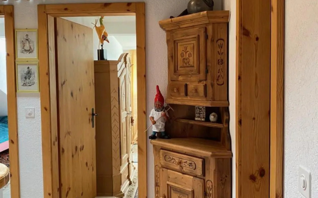 Stilvolle grosszügige 7.5 Zi Maisonette Wohnung 10 Pers