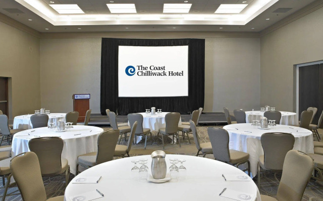 Coast Chilliwack Hotel by APA