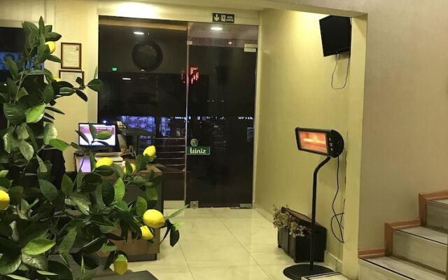 Saray Otel