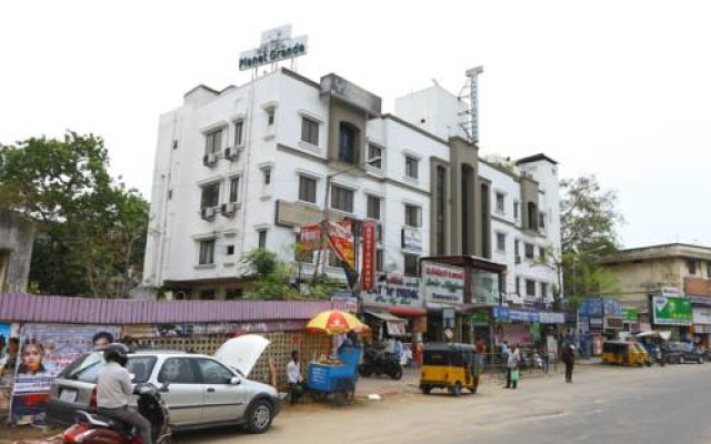 OYO Rooms Mount Road US Consulate
