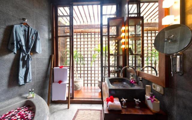 Aventus Luxury Beachfront Villa Gianyar