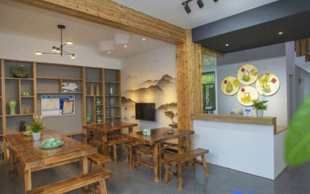 Yunhemeizhu Farmhouse