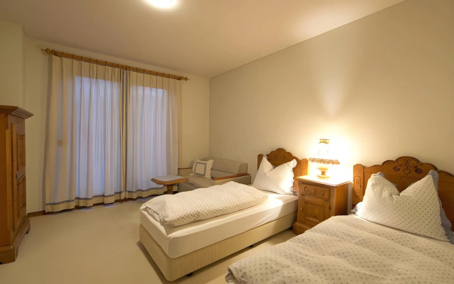 Marillen Hotel – Guest Rooms – Hakuba