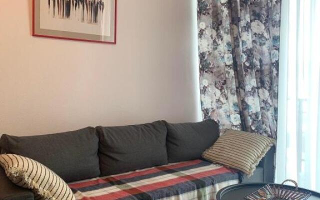 Theona's Home