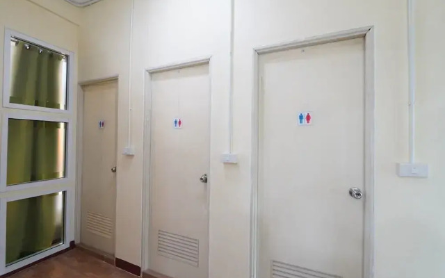 EZ Sleep at Ratchada 19