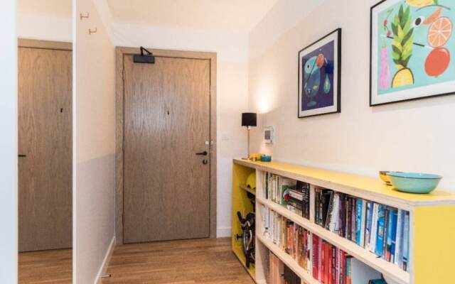 Bright 2 Bedroom Flat By Elephant And Castle