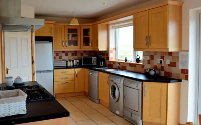 Cottage 102 - Ballyconneely