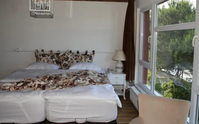 Sebile Hanim Sahil Otel