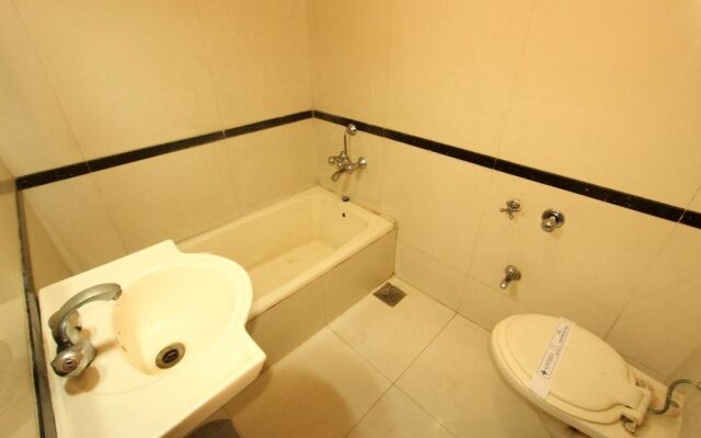 OYO 1389 Hotel Relax Inn
