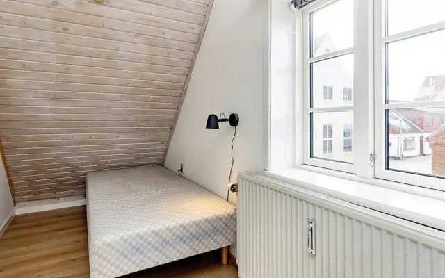 5 Person Holiday Home in Albaek