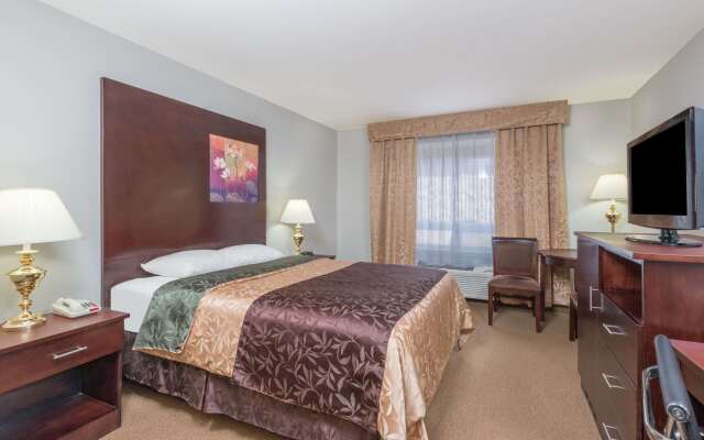 Super 8 by Wyndham Innisfail