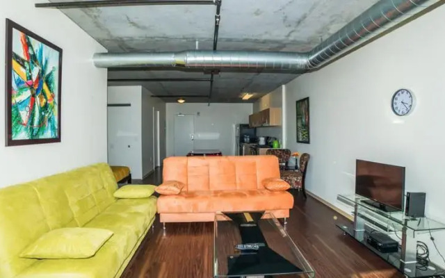 Hollywood Emanuela Apartment