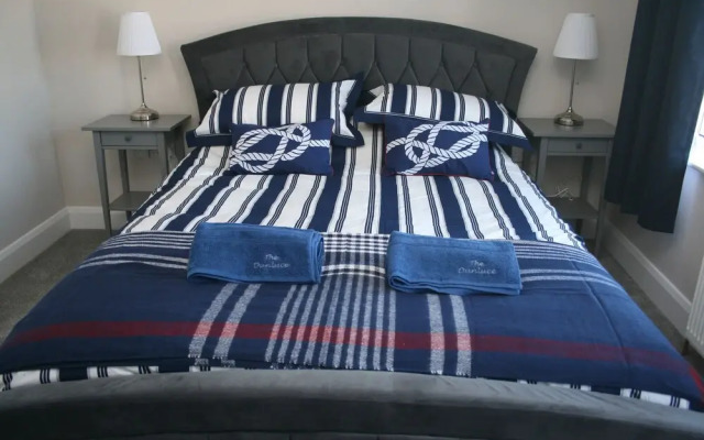 In the Heart of Portrush - 4 Beds