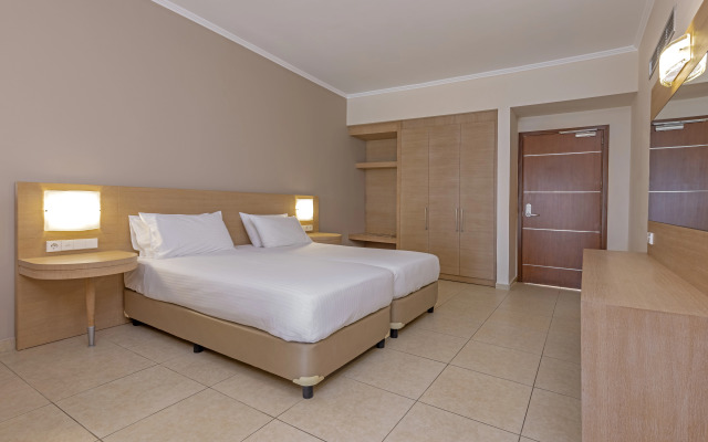 Kresten Royal Euphoria Resort