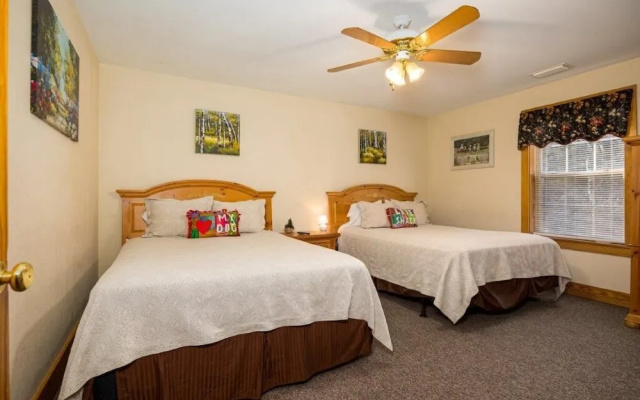 Briarstone Lodge Condo 13E - Three Bedroom Condo