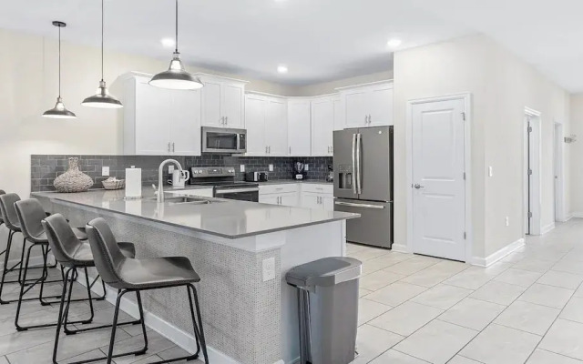 Storey Lake Pool Villa 2864