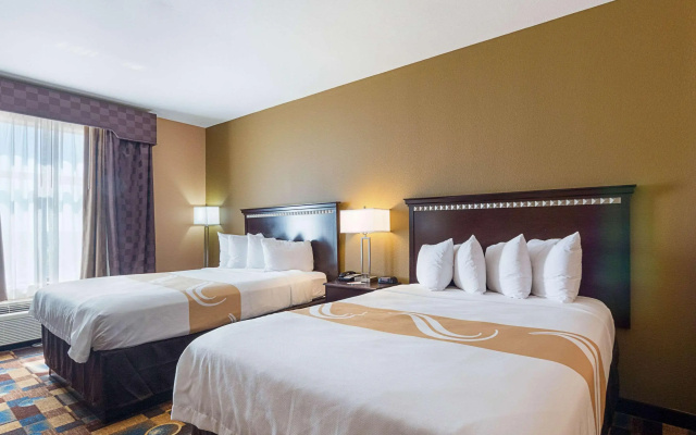 Quality Inn & Suites Buda