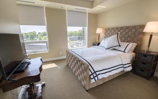 Tall Ships Landing Coastal Resort