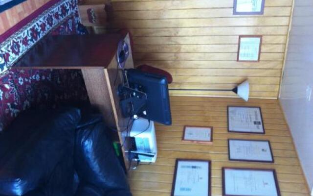 Hostal Ely