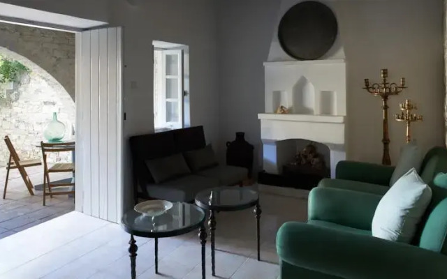 Polytimo Rural House