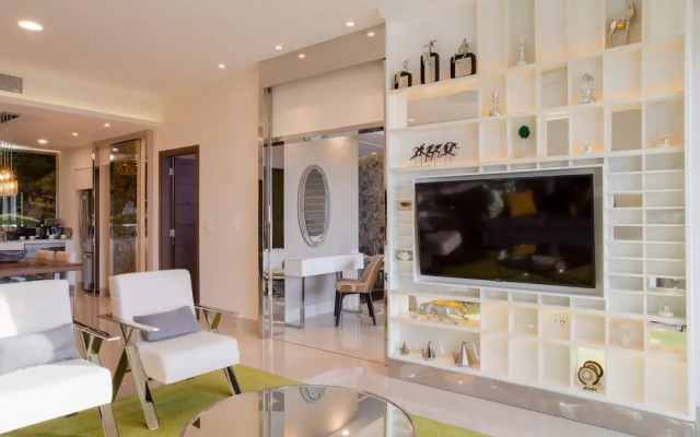 2BD Oceanview Suite Garza Blanca Cancun