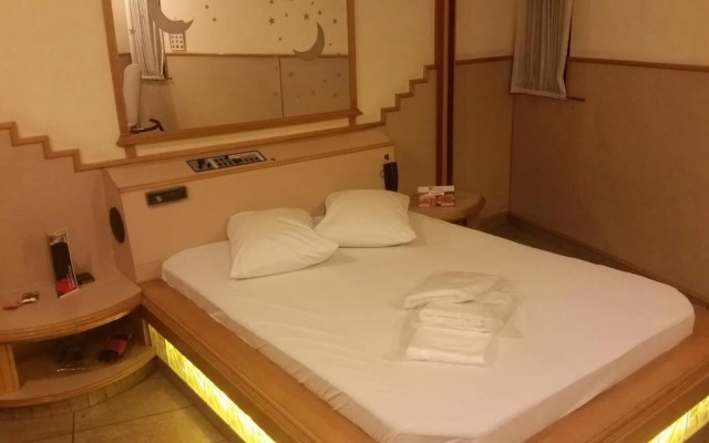 America Motel - Adults Only