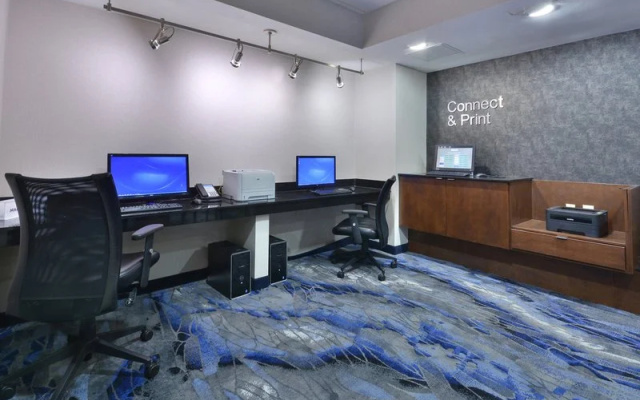 Fairfield Inn & Suites Charlottesville North