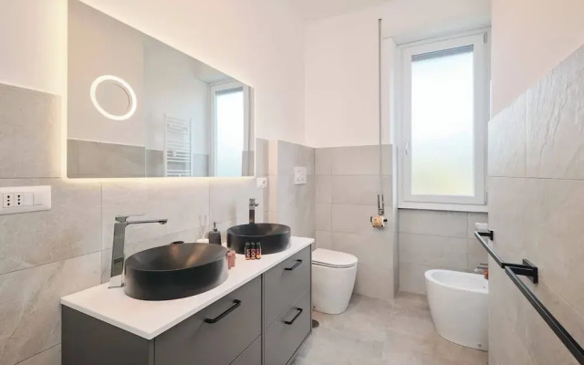 Colosseo-san Giovanni, New Apartment Wi-fi & A-C