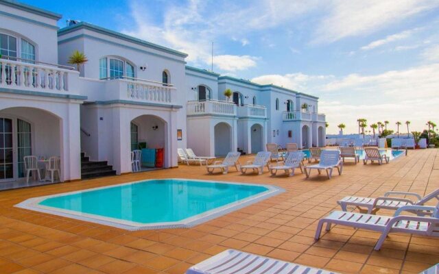 Apartamentos Corona Mar
