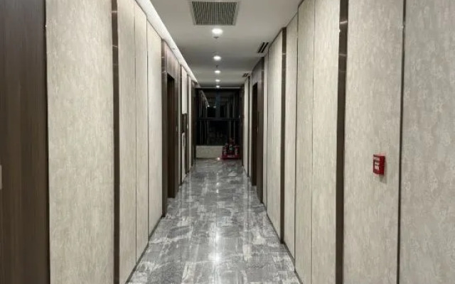 Lumiere Riverside Condo and Suite KHC