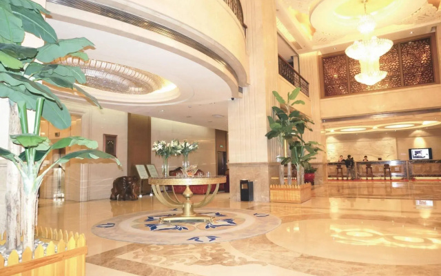 Jingzhou International Hotel - фото 4