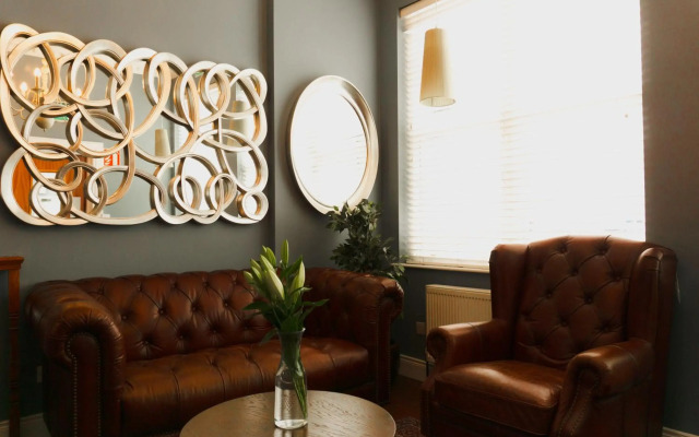 Phoenix Park Hotel