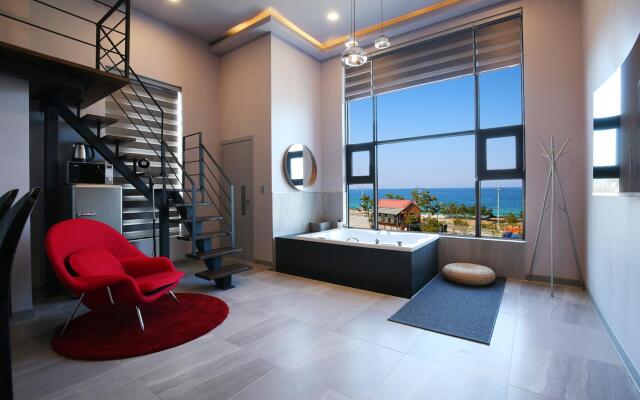 Gangneung W Spa Pension B