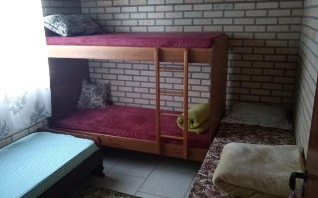 Hostel Dina