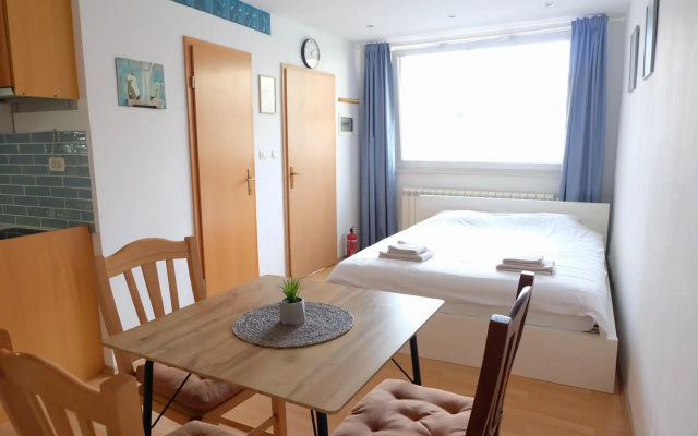 Apartment Bivalvia