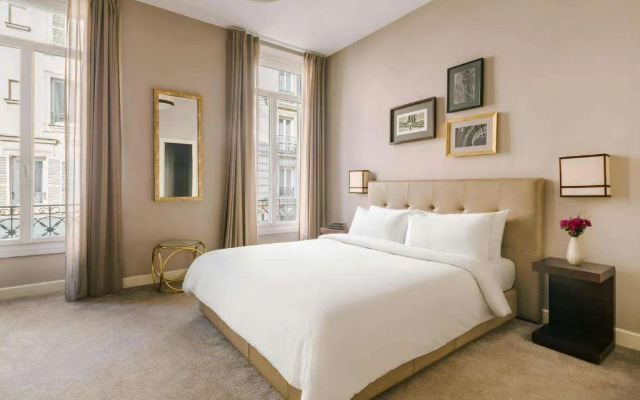 Le Frochot Hotel Pigalle, Sonder by Marriott Bonvoy