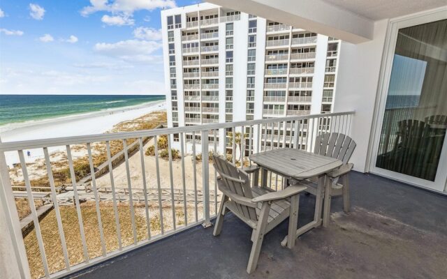 Shoreline Towers 1063 2 Bedroom Condo by RedAwning