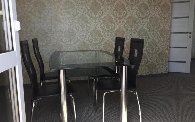 Apartments Izumrudniy Bereg