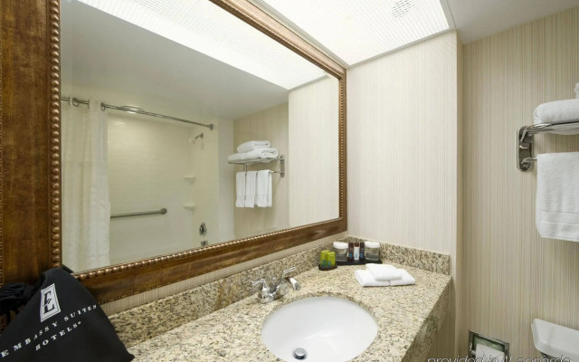Embassy Suites by Hilton Atlanta Airport