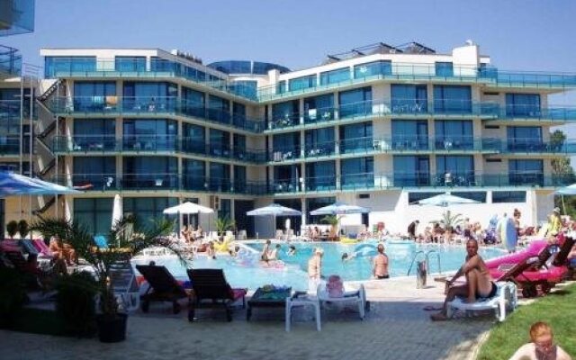 Riviera Blue Hotel