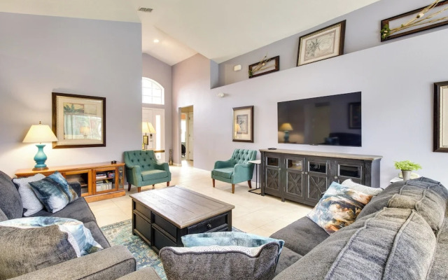 Game Room & Pool: Family-friendly Davenport Home!