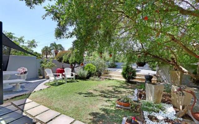 The guesthouse Kopke Classic Cars