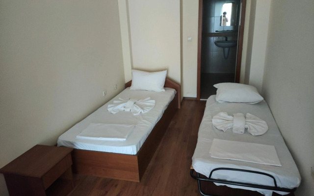 Hotel Shipka Beach