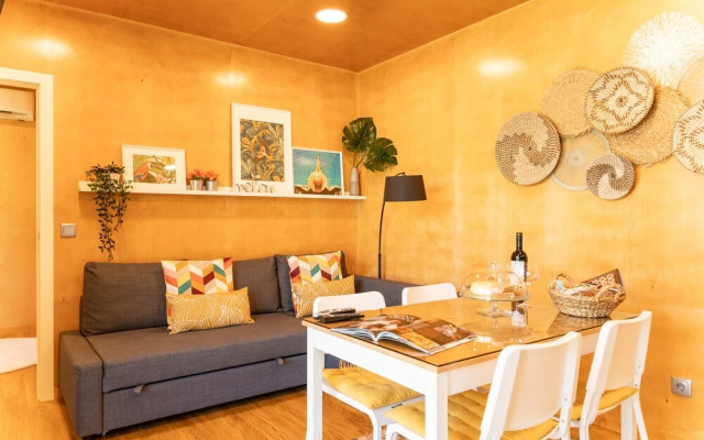Captivating 1-bed House