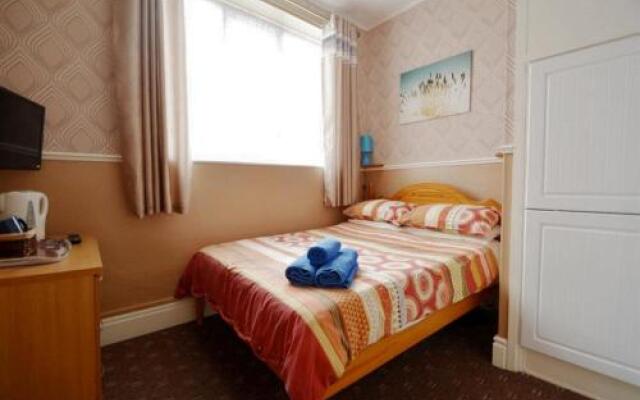 The Chelston Bed  Breakfast