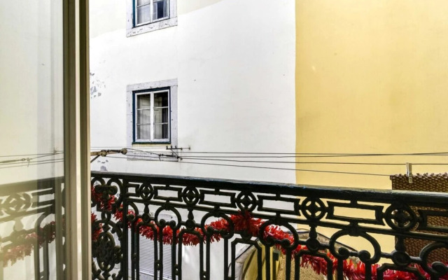 Comfortable Studio in Trendy Bica Neighbourhood