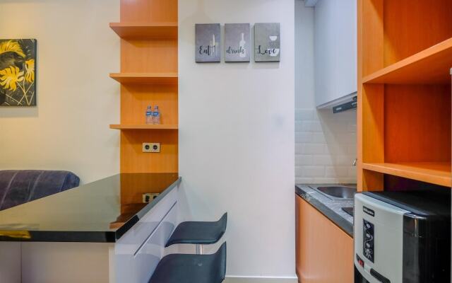 Stylish And Comfy 2Br At Transpark Cibubur Apartment